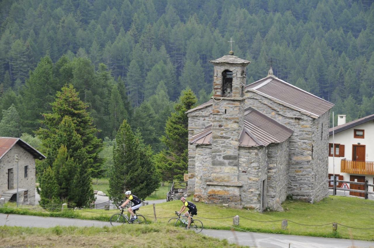 Hotel Belvedere Mountain Experience Monno Esterno foto